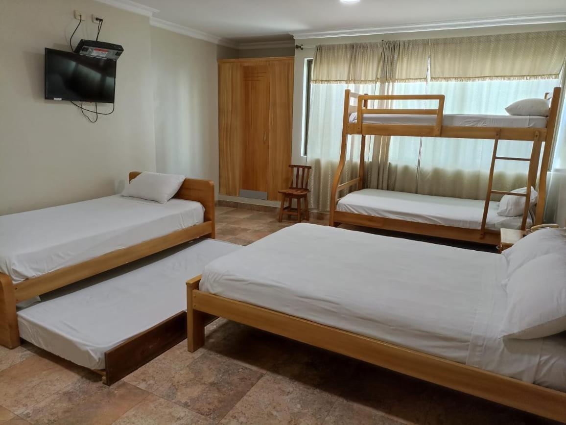 Hotel Marvento I Салинас Экстерьер фото